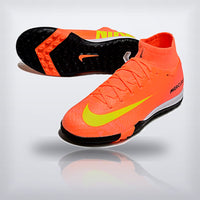 Tachos Jr. Mercurial Superfly 10 TF Coral Negro, vista 2 — X Cleats MX