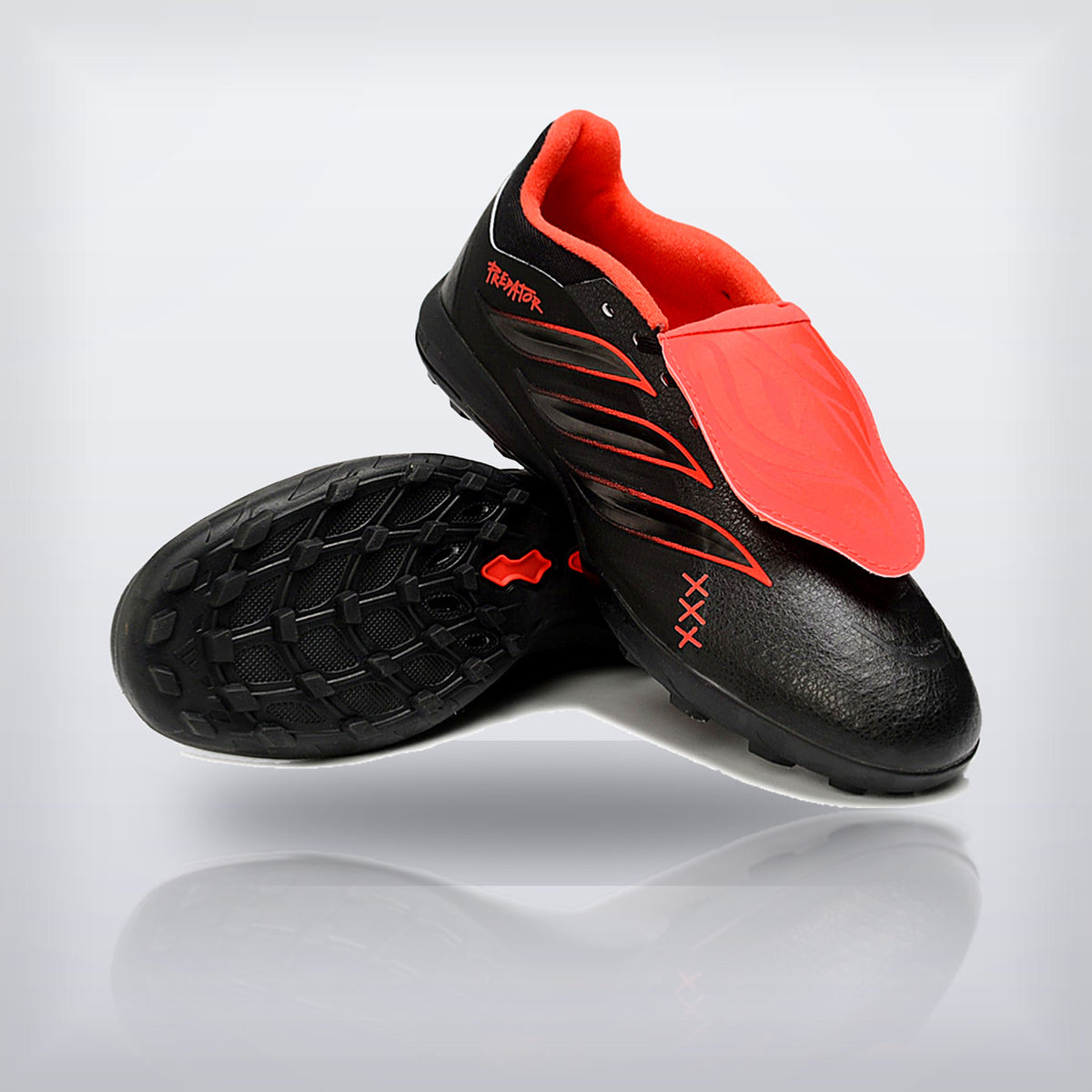 Tachos Predator Elite Fold-Over Tongue TF Negro Coral — X Cleats MX